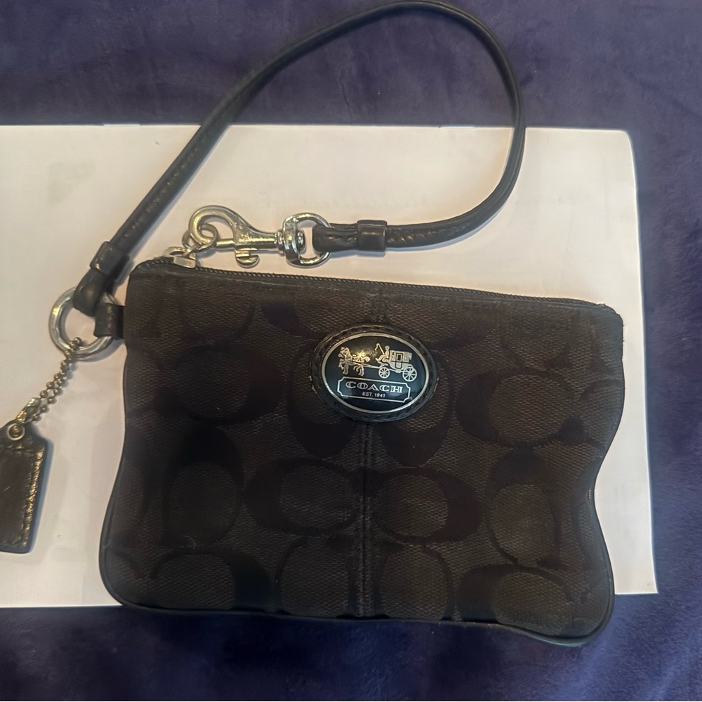 Vintage Coach Black Signature Wristlet Clutch